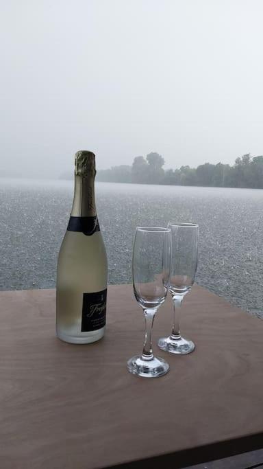Riverboat-Rhein-Main Ferienloft Wiesbaden Kültér fotó